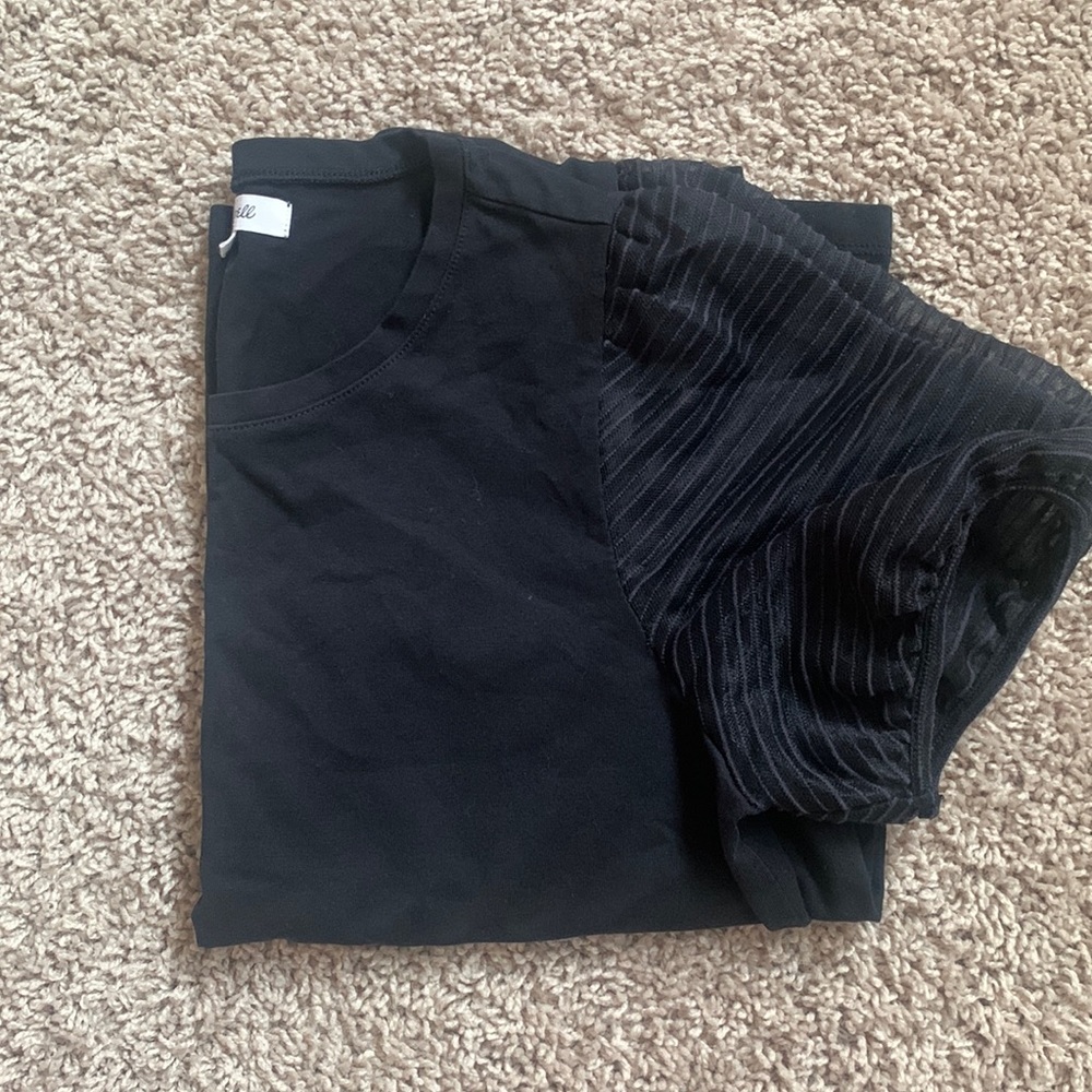 Madewell black puffed sleeve shirt